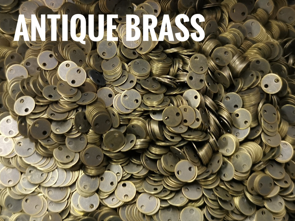 Clearance, Brass sequins, 6mm, 2 holes, 100 pcs | 特價, 圓銅片, 6mm, 雙孔, 100個