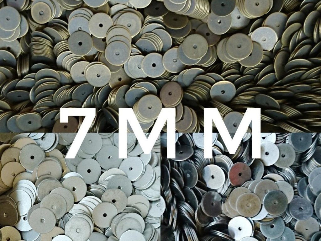 Clearance, Brass sequins, 7mm, centre hole, 150 pcs | 特價, 圓銅片, 7mm, 中孔, 150個
