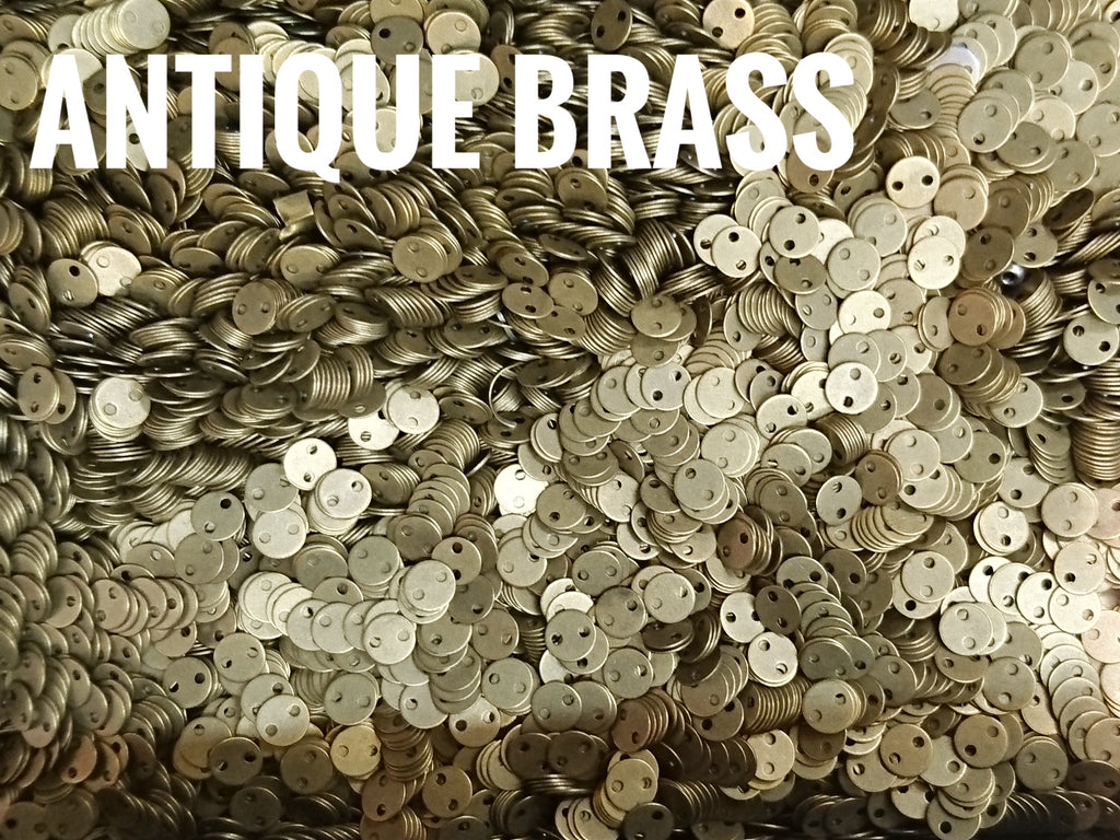 Clearance, Brass sequins, 4mm, 2 holes, 200 pcs | 特價, 圓銅片, 4mm, 雙孔, 200個