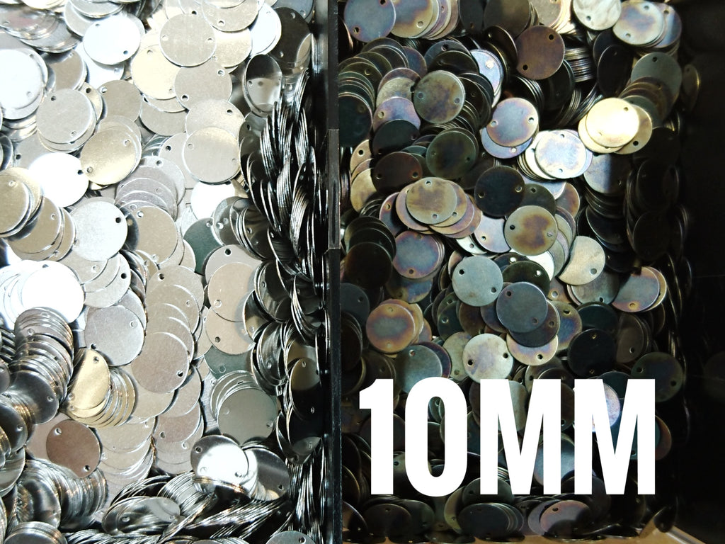 Clearance, Brass sequins, 10mm, 2 holes, 100 pcs | 特價, 圓銅片, 10mm, 雙孔, 100個