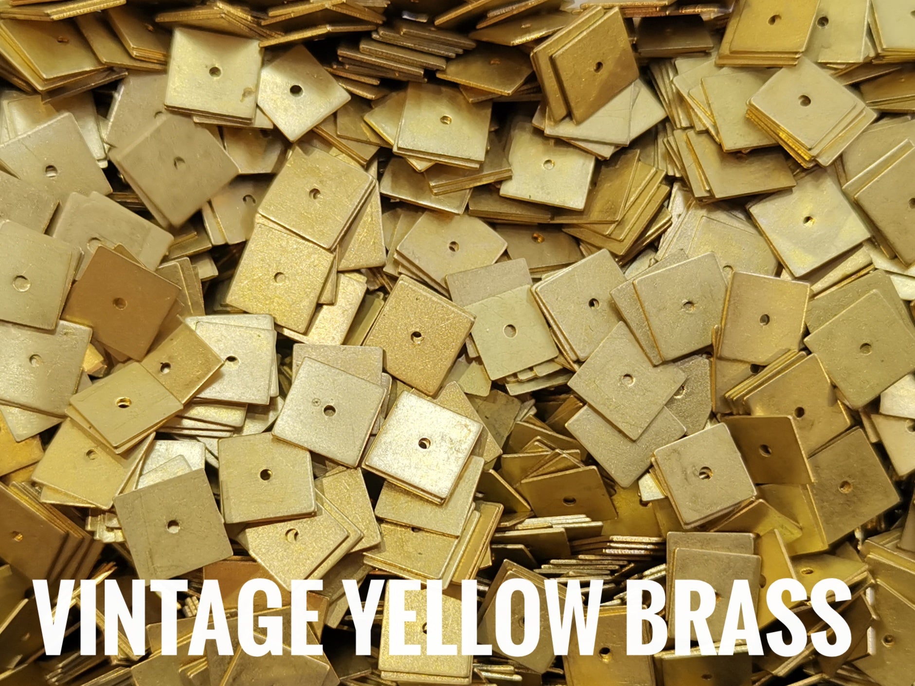 方形銅片, 8x8mm, 中孔, 100個 - vintage yellow brass