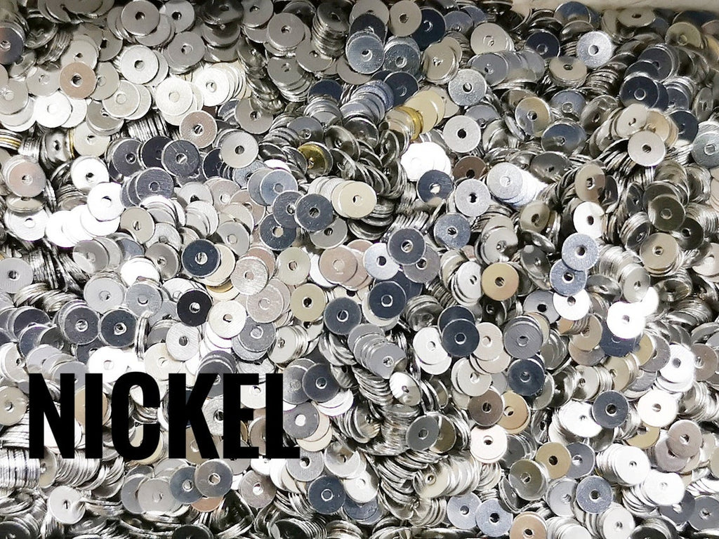 Clearance, Brass sequins, 4mm, centre hole, 200 pcs | 特價, 圓銅片, 4mm, 中孔, 200個