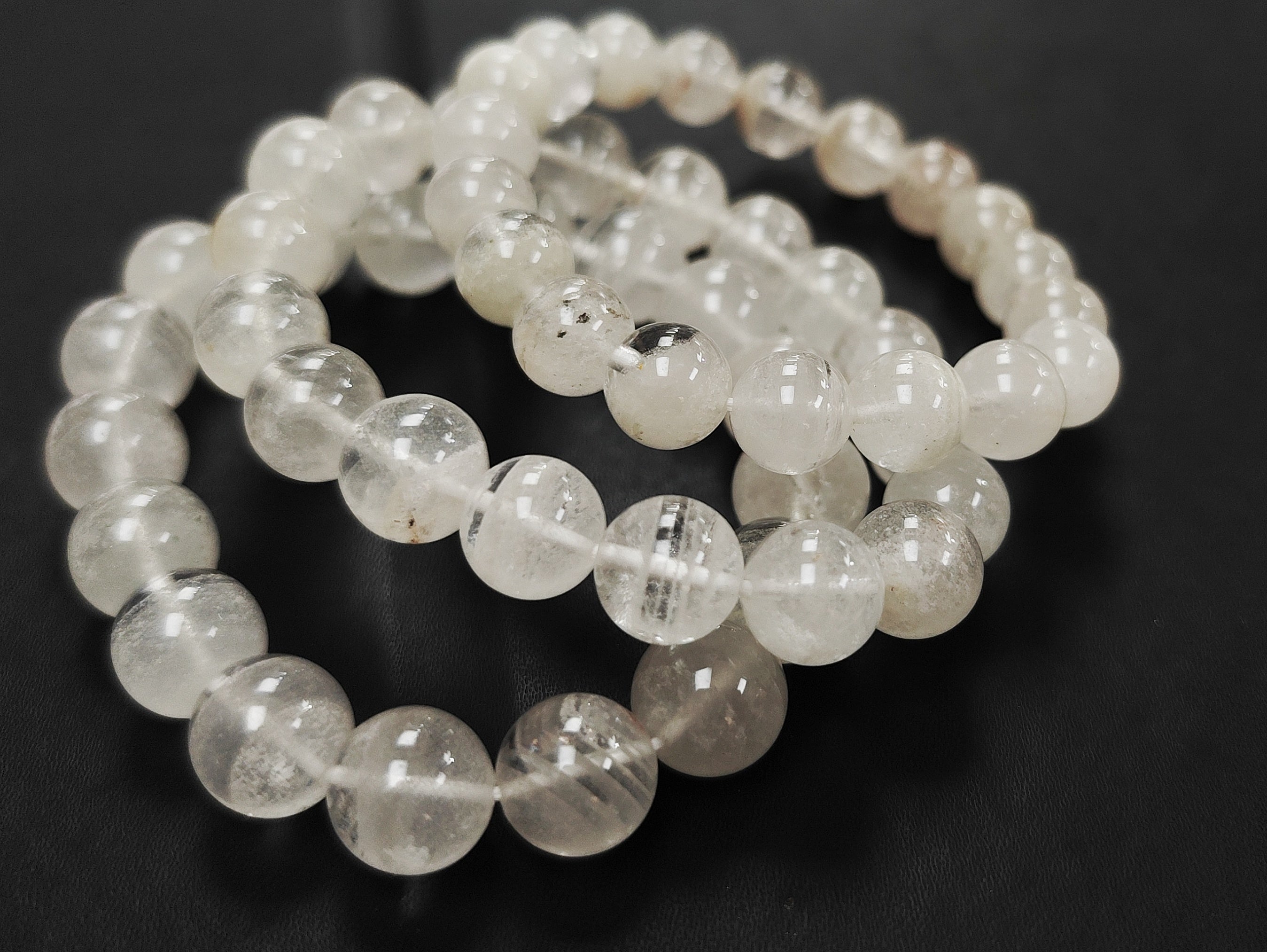 千層白幽靈, 單圈手鏈 (有共生礦)