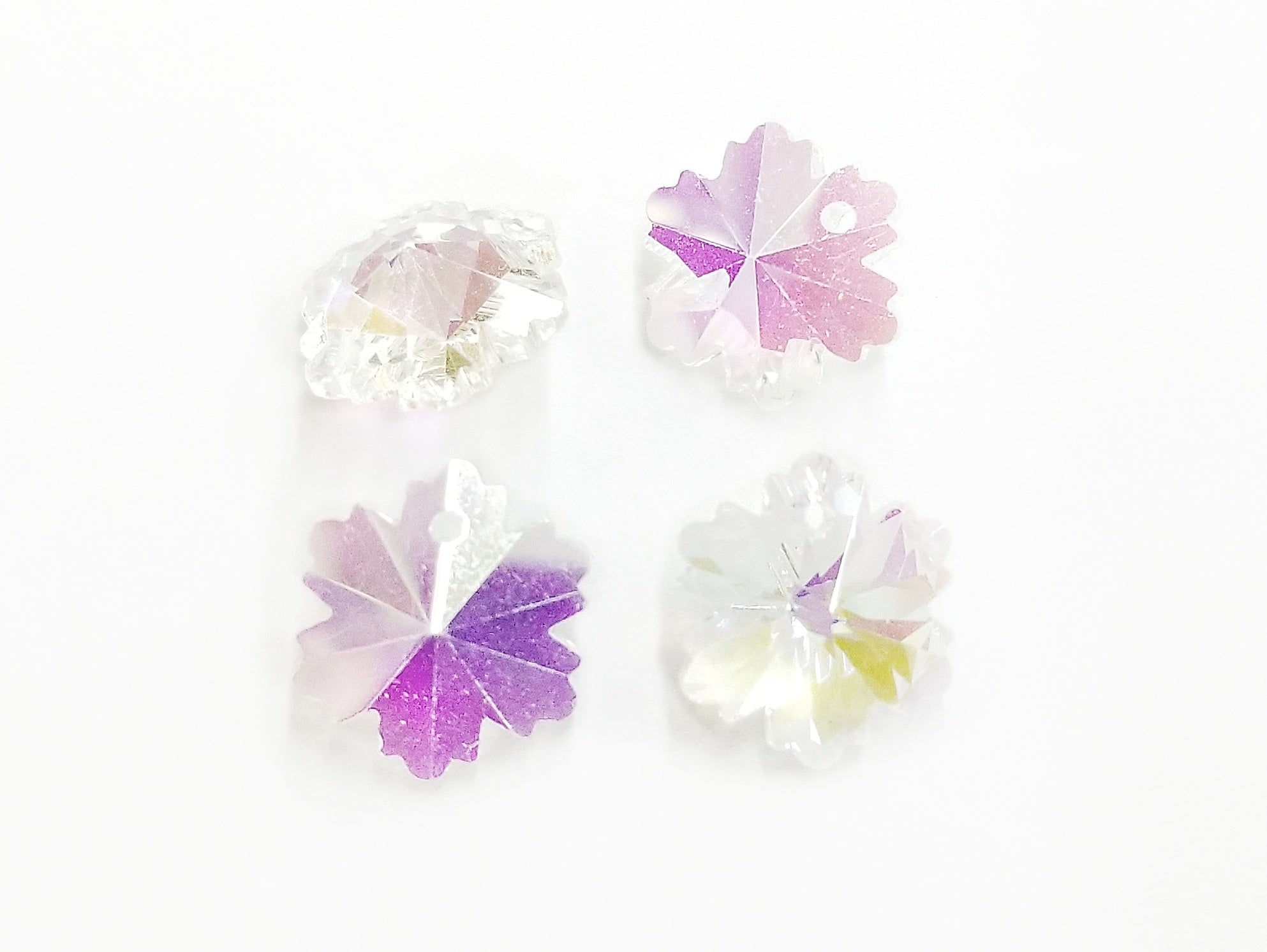 Bead, Glass, Snowflake, 4 Pieces | 雪花玻璃珠，4個