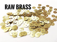 Clearance, Brass sequins, 5mm, centre hole, 200 pcs | 特價, 圓銅片, 5mm, 中孔, 200個