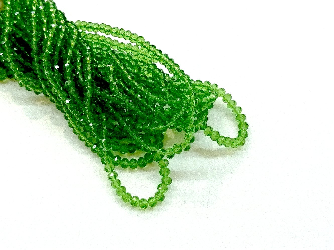 3x3.5mm faceted rondelle glass beads, Transparent Medium Green (#15) - amakeit bead 天富