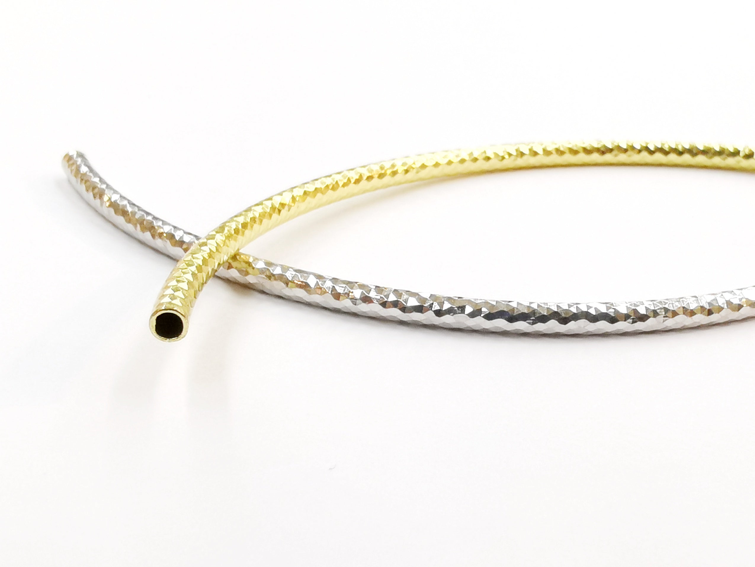 Bugle, Brass, 0.3x9cm Curved Bugle, 2 pcs | 銅彎管, 0.3x9cm, 2個