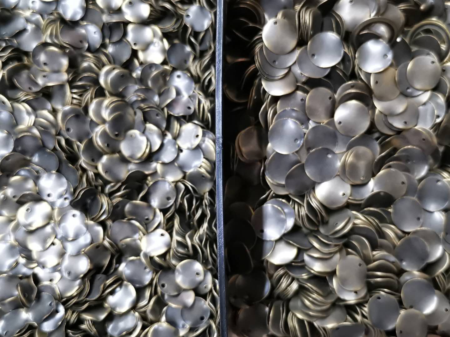 圓銅片, 6/8/10mm, 邊孔, 100個