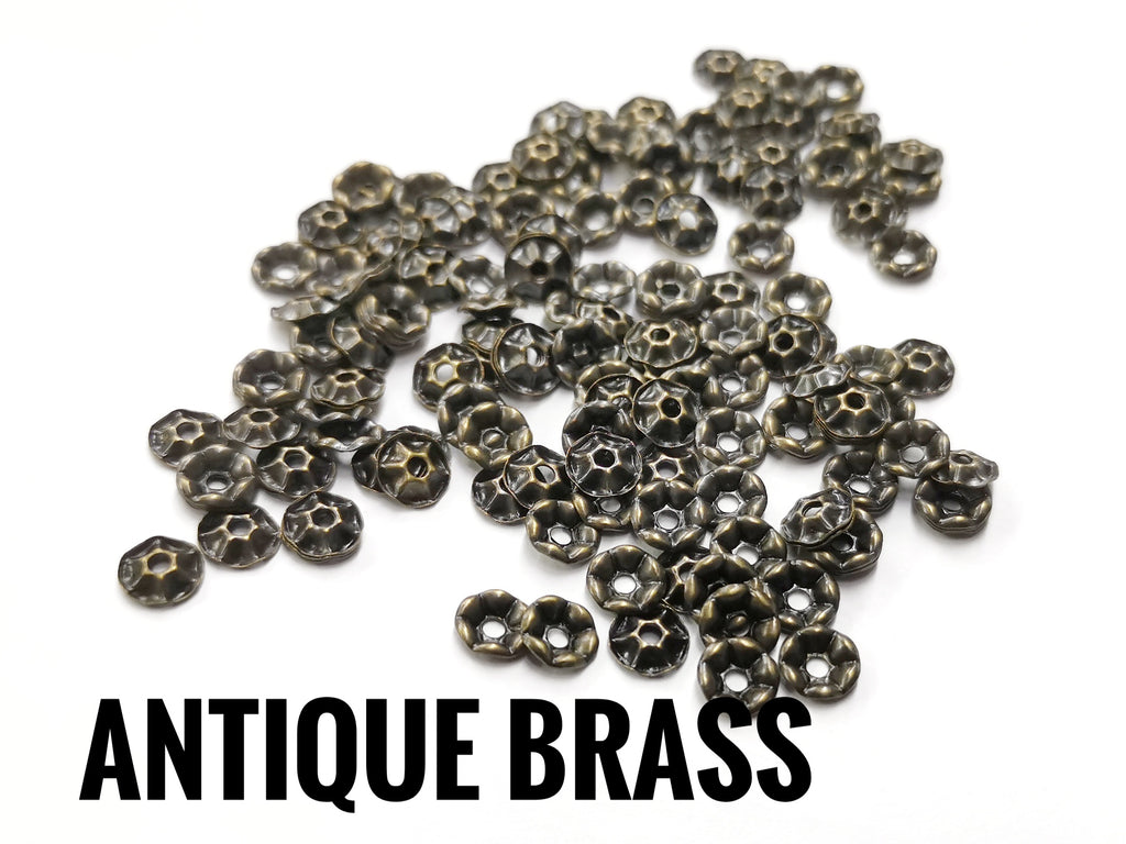 Brass sequins, 6mm, centre hole, 100 pcs | 圓銅片, 6mm, 中孔, 100個