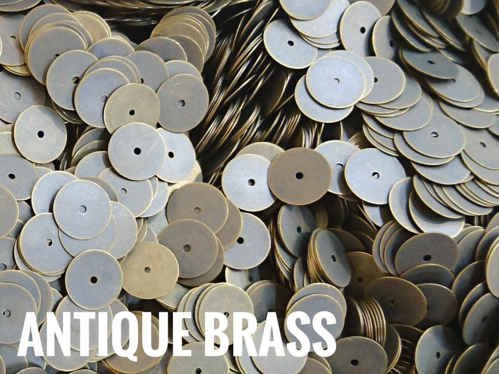 Brass sequins, 10mm, centre hole, 100 pcs | 圓銅片, 10mm, 中孔, 100個