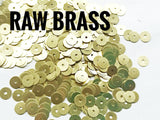 Brass sequins, 6mm, centre hole, 200 pcs | 圓銅片, 6mm, 中孔, 200個